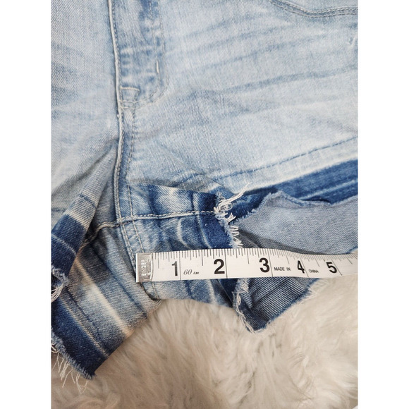 Refuge Women's Blue Denim Hi Rise Cut Off Shorts Size 6 - Picture 6 of 6